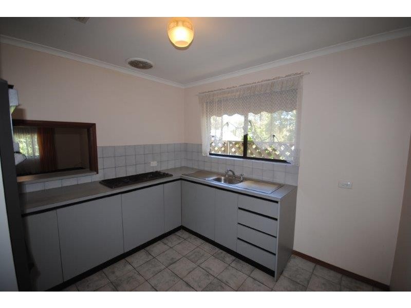 2 Dallas Court, Wynn Vale SA 5127