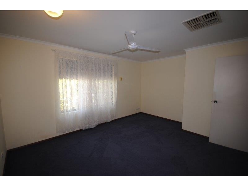 2 Dallas Court, Wynn Vale SA 5127