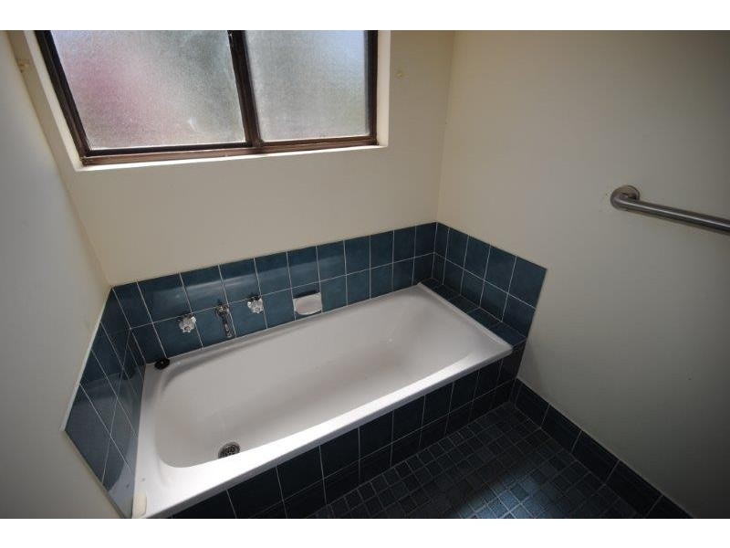 2 Dallas Court, Wynn Vale SA 5127