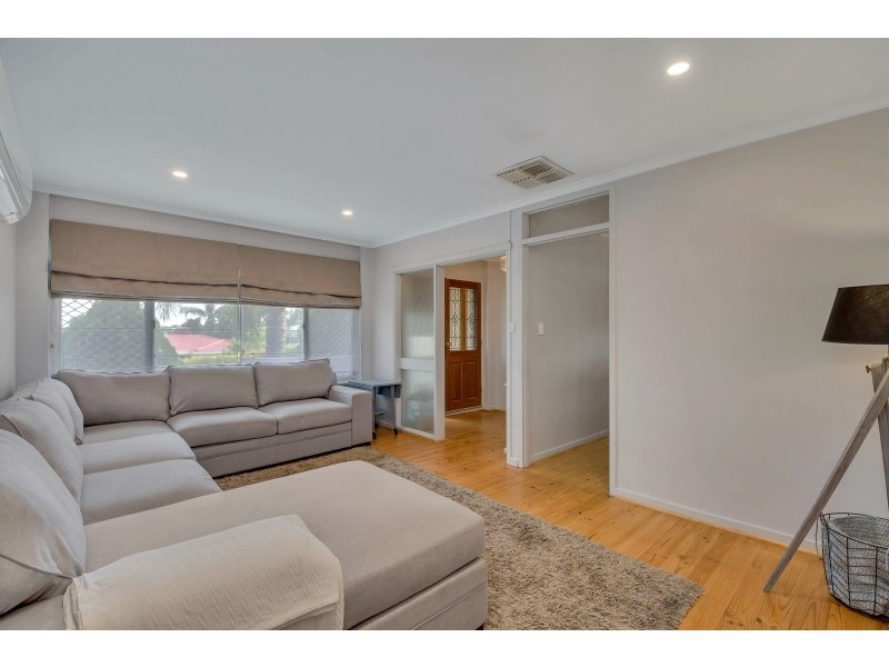 17 Casuarina Avenue, Surrey Downs SA 5126