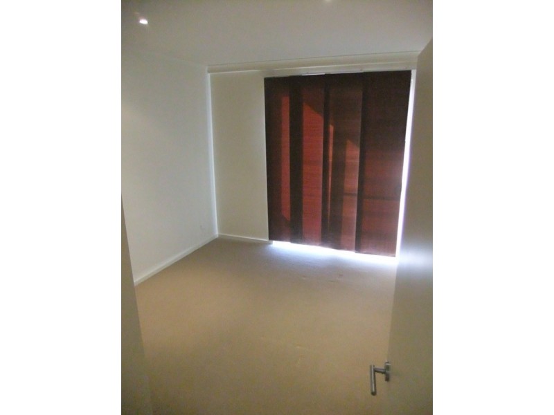 16 / 2 – 6 Goodall Parade, Mawson Lakes SA 5095