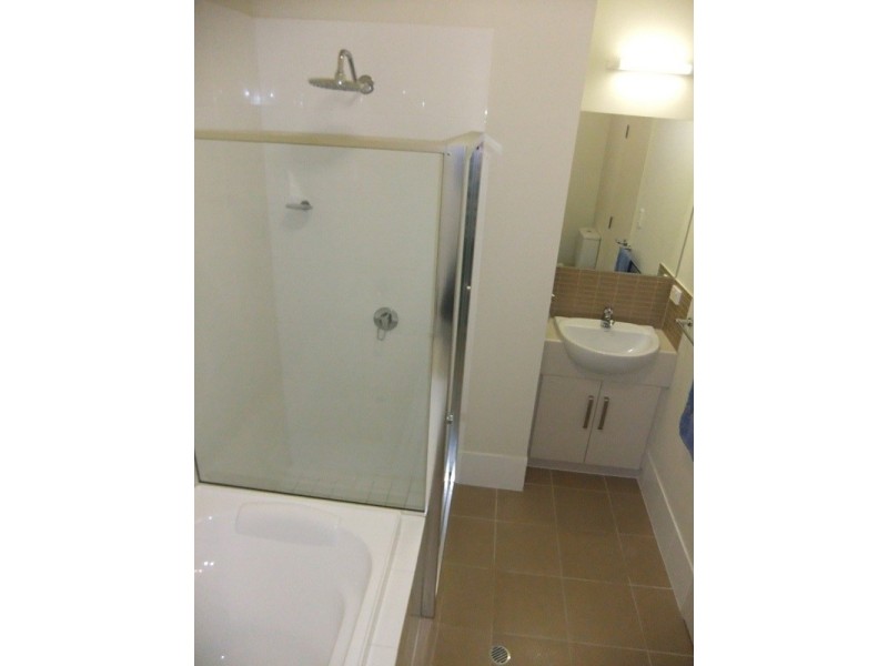 16 / 2 – 6 Goodall Parade, Mawson Lakes SA 5095