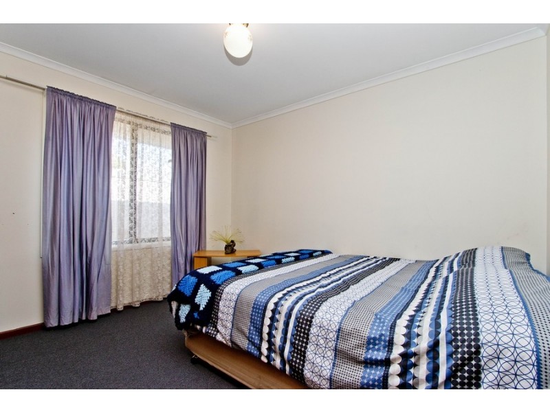 6 Helle Court, Salisbury Downs SA 5108