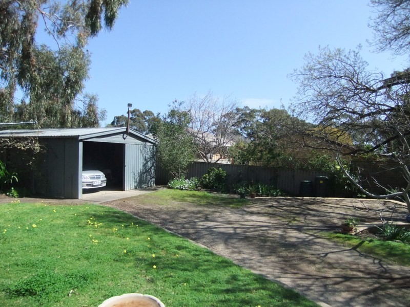 9 Bexley Court, Vista SA 5091