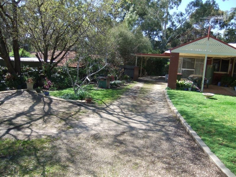 9 Bexley Court, Vista SA 5091