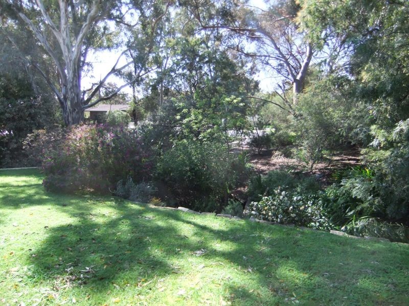 9 Bexley Court, Vista SA 5091