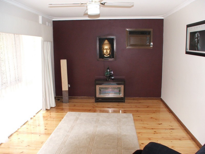 30 Wynn Vale Drive, Gulfview Heights SA 5096