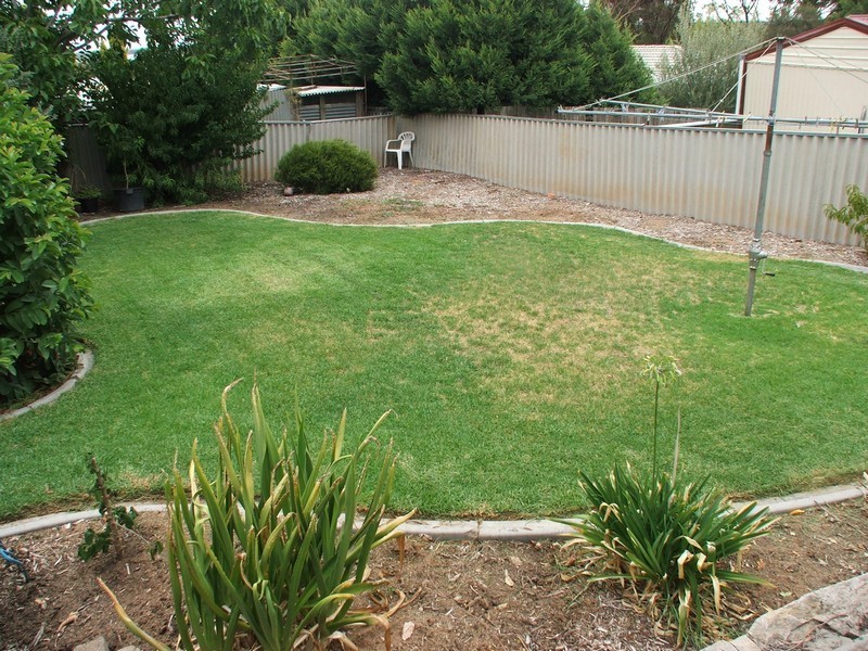 30 Wynn Vale Drive, Gulfview Heights SA 5096