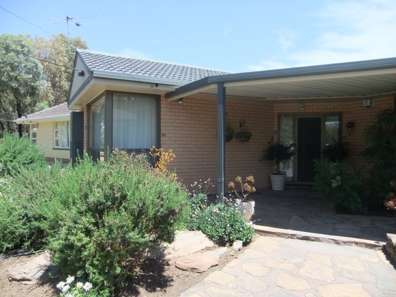 6 Vaucluse Ave, Valley View SA 5093