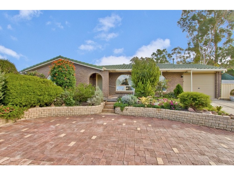 36 Landal Boulevard, Redwood Park SA 5097