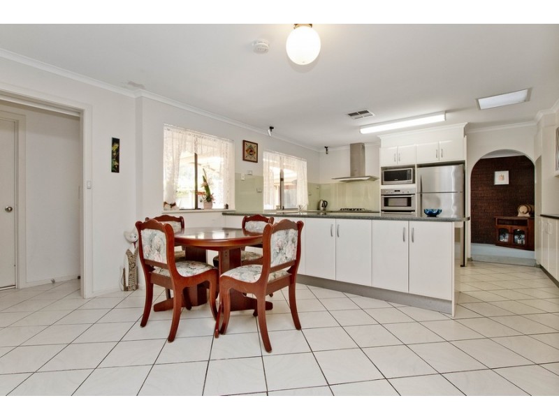 36 Landal Boulevard, Redwood Park SA 5097