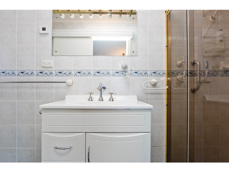 36 Landal Boulevard, Redwood Park SA 5097