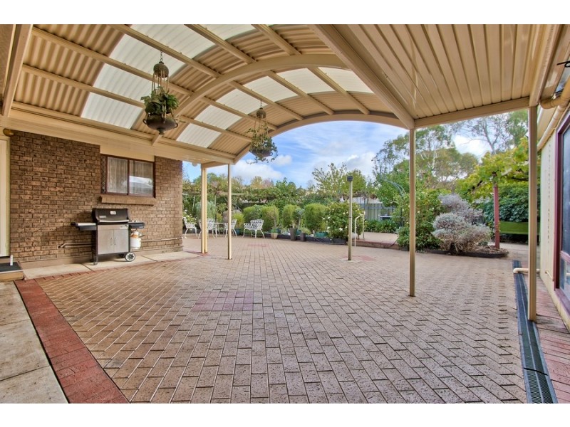 36 Landal Boulevard, Redwood Park SA 5097