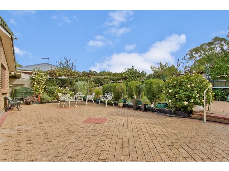 36 Landal Boulevard, Redwood Park SA 5097