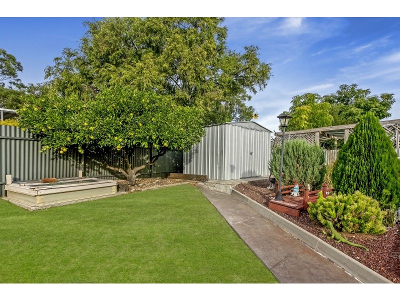 9 Bayvue Crescent, Ridgehaven SA 5097