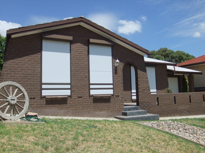 13 Gollop Crescent, Redwood Park SA 5097