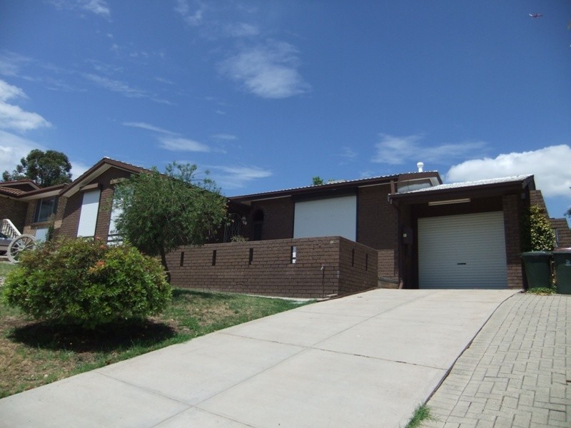 13 Gollop Crescent, Redwood Park SA 5097