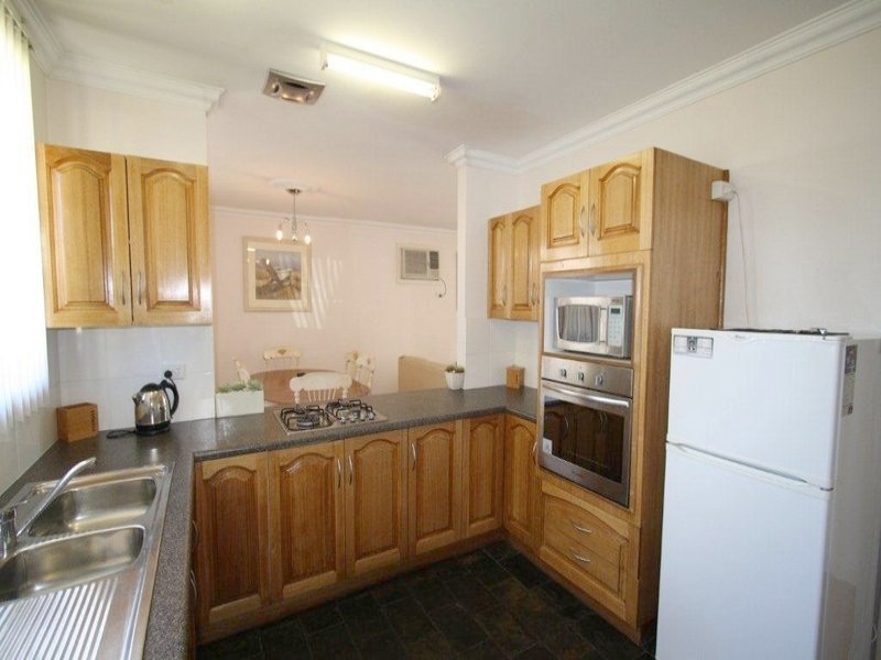 24 Glenere Drive, Modbury SA 5092