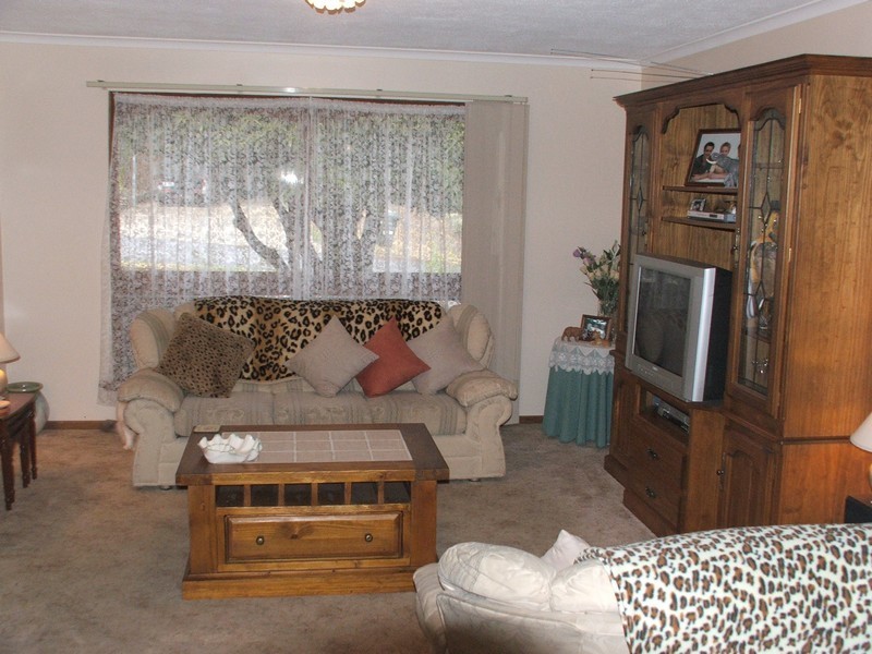 17 Lumsden Avenue, Ridgehaven SA 5097