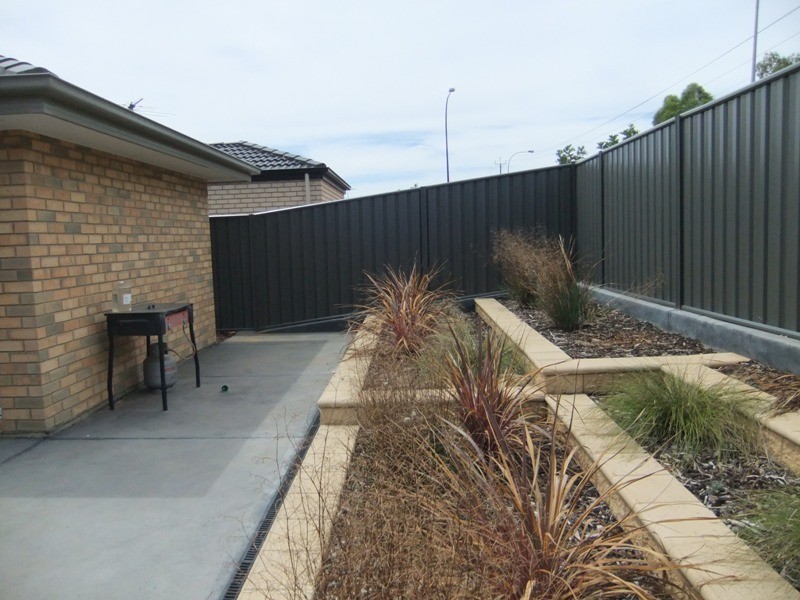 95  Wattlebird Drive, Burton SA 5110