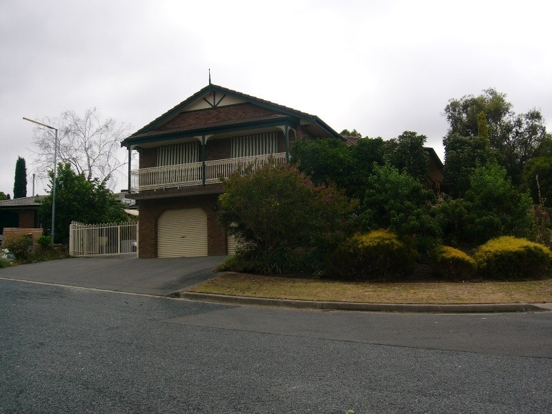 5 Ailsa Court, Fairview Park SA 5126