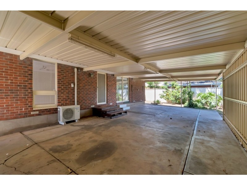 11 Radiata Grove, Salisbury Heights SA 5109
