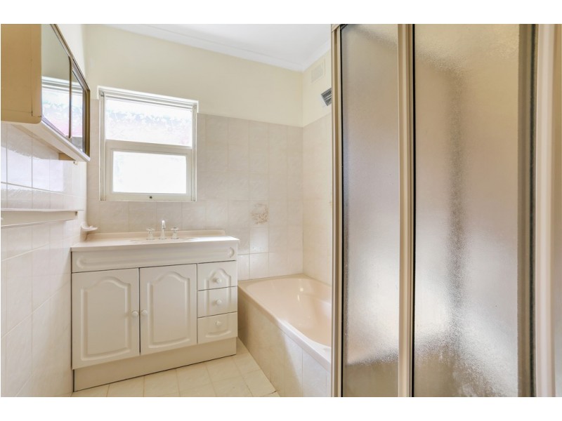 30 Maud Street, Rostrevor SA 5073