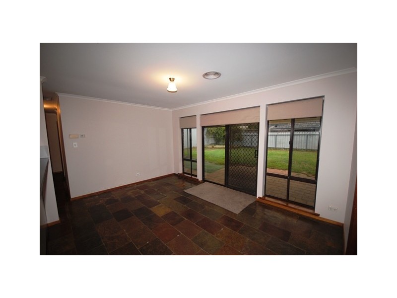 10 Maguire Cres, Burton SA 5110