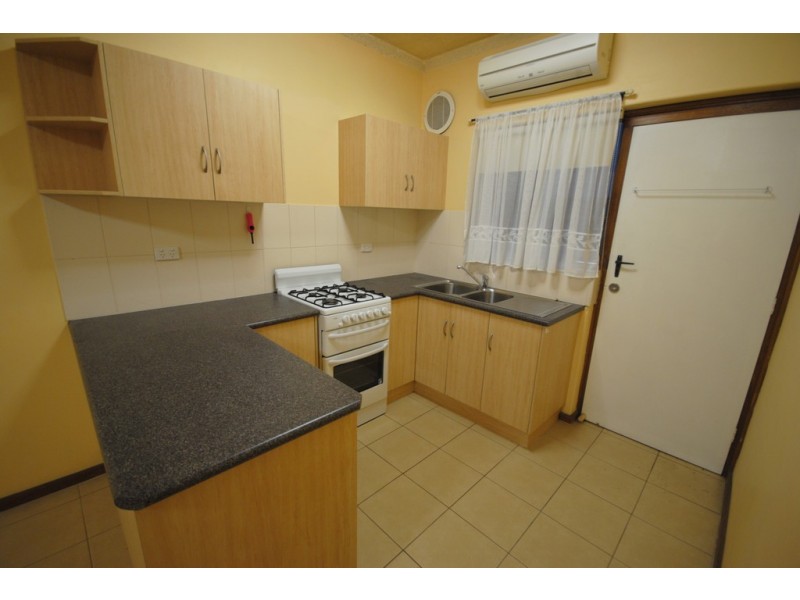 2/71 Spring Street, Queenstown SA 5014