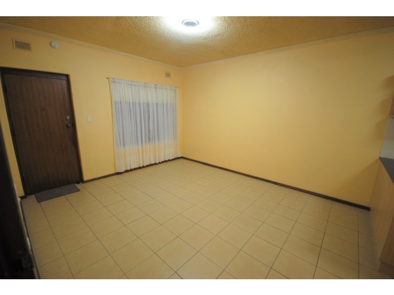 2/71 Spring Street, Queenstown SA 5014