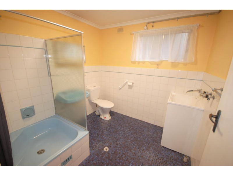 2/71 Spring Street, Queenstown SA 5014