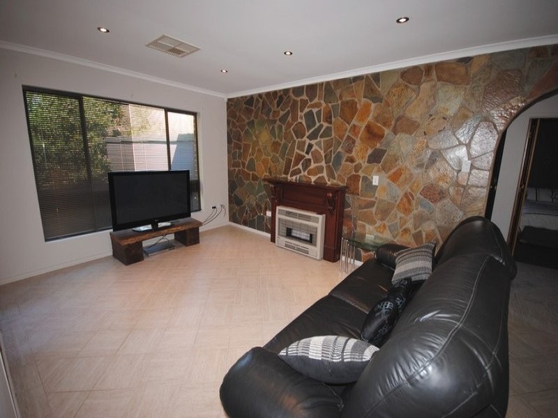 13 Von Nida Street, Fairview Park SA 5126