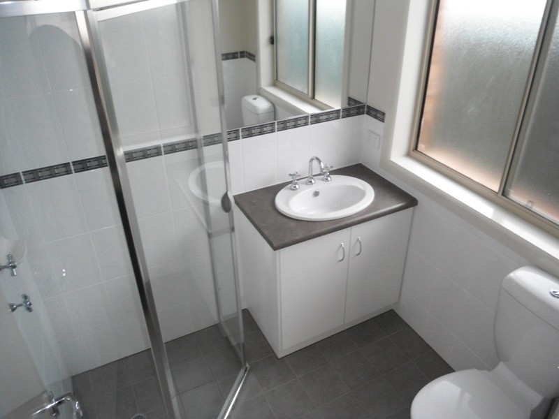 4 Lily Ave, Elizabeth Park SA 5113