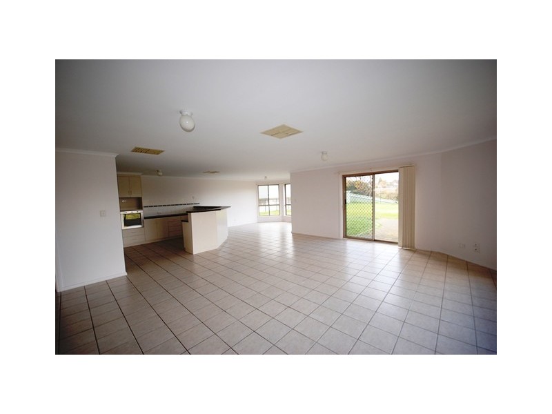 5 Oxley Court, Golden Grove SA 5125