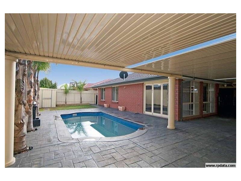 10 Castle Drive, Burton SA 5110