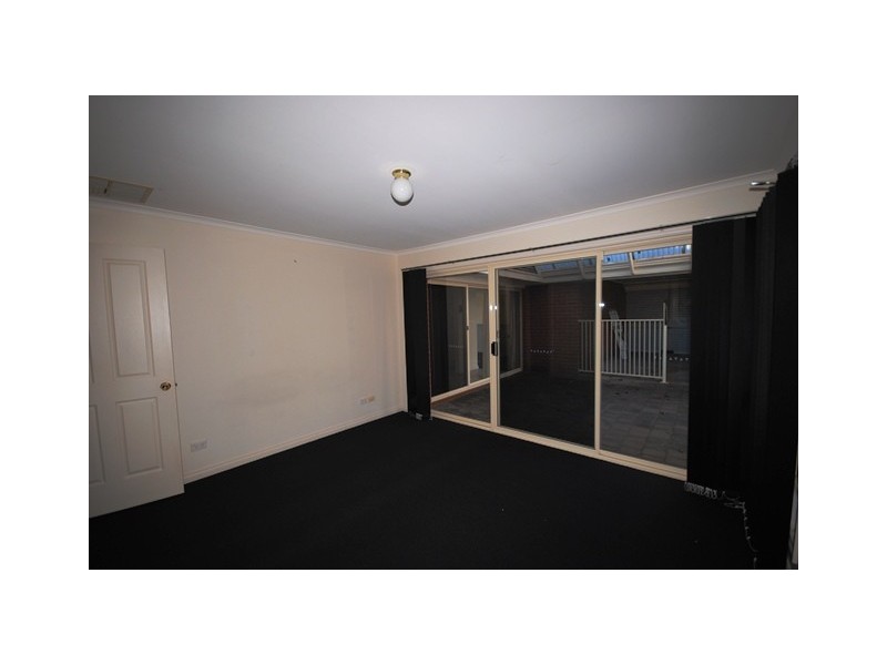 8 Stillwell Court, Greenwith SA 5125