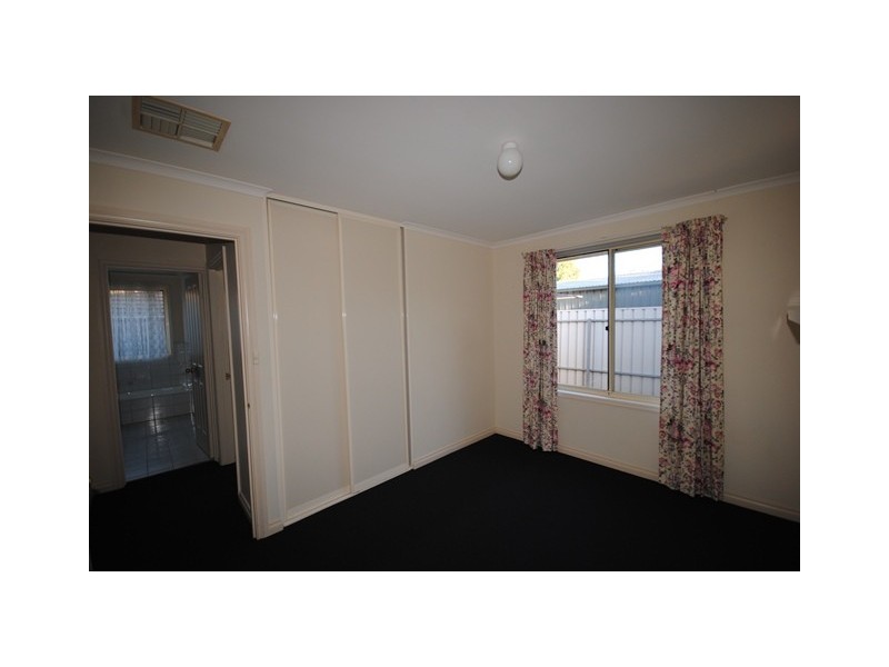 8 Stillwell Court, Greenwith SA 5125