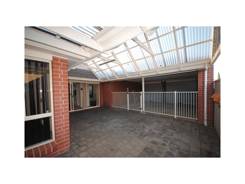 8 Stillwell Court, Greenwith SA 5125