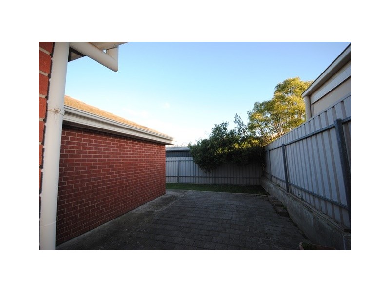 8 Stillwell Court, Greenwith SA 5125