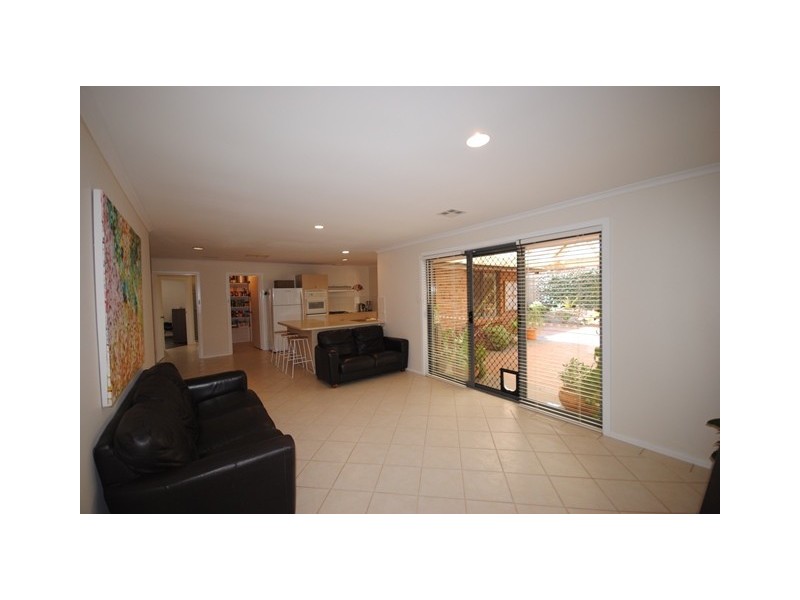 18 Keith Lewis Court, Wynn Vale SA 5127