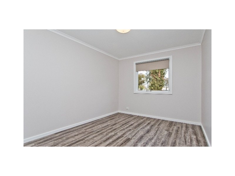 4 Massie Court, Brahma Lodge SA 5109