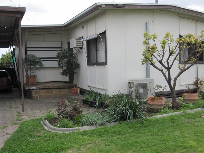 3 Kanowna Street, Gilles Plains SA 5086