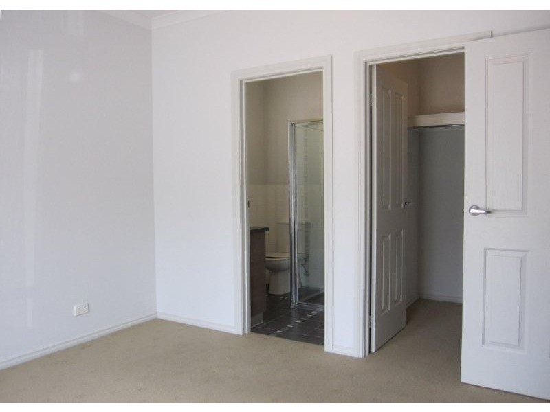 5 Windsor Grove, Klemzig SA 5087