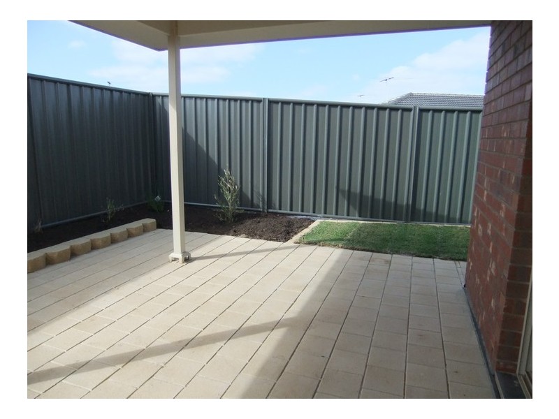 21 St Clair Avenue, Andrews Farm SA 5114