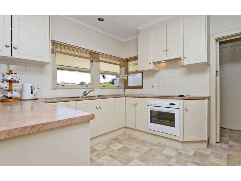 20 Greensview Road, Banksia Park SA 5091