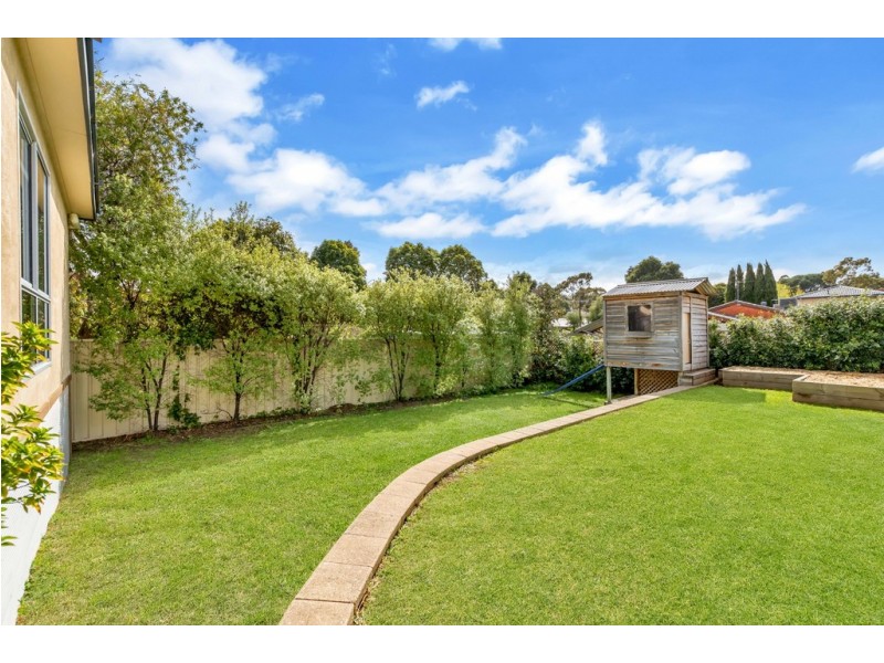 1 Wedge Street, Fairview Park SA 5126