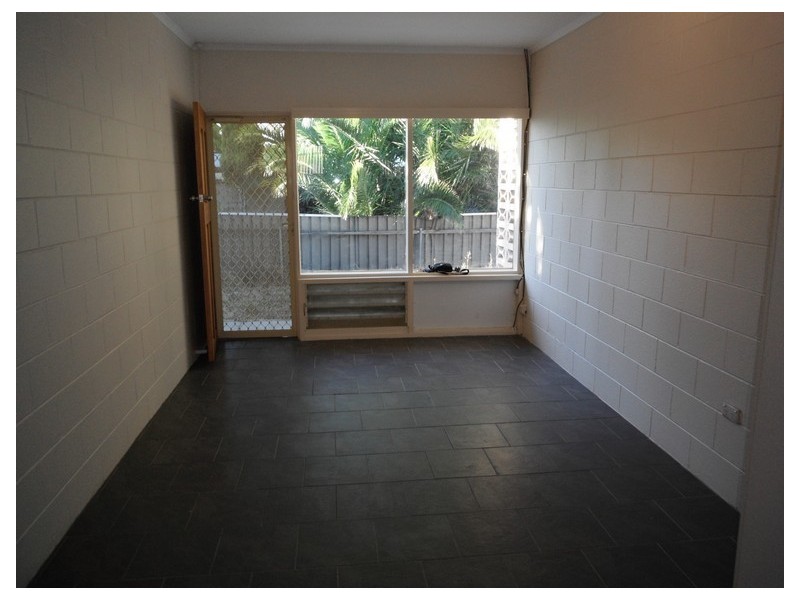 U1 / 121 Nelson Road, Valley View SA 5093