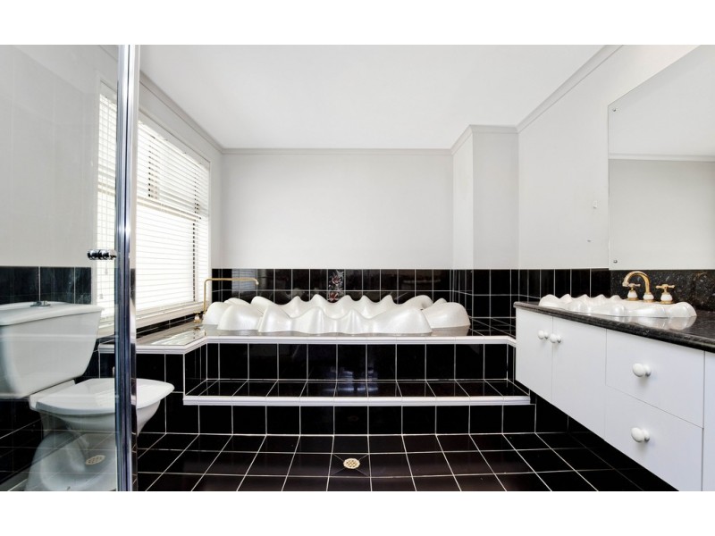 17 Quality Court, Wynn Vale SA 5127