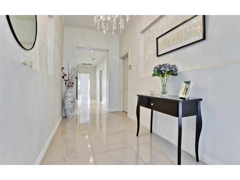 18 Captain Robertson Avenue, Golden Grove SA 5125