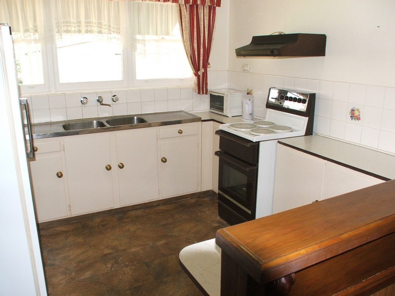 122 Harvey Road, Elizabeth South SA 5112